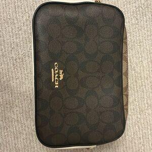 Coach Jes Authentic Crossbody bag